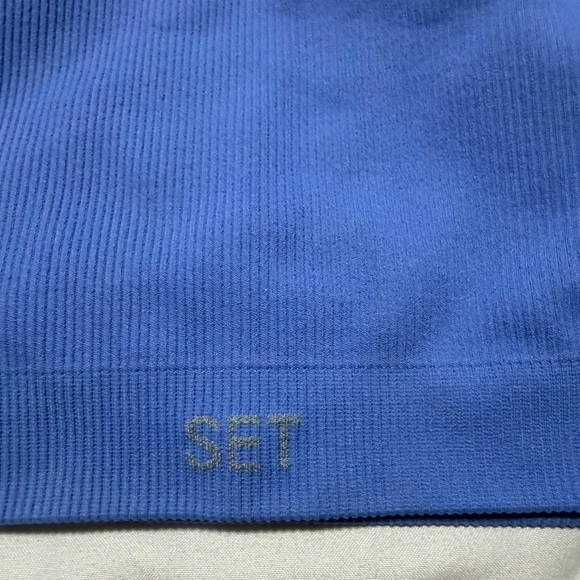 2 Set Active bras - Picture 6 of 9